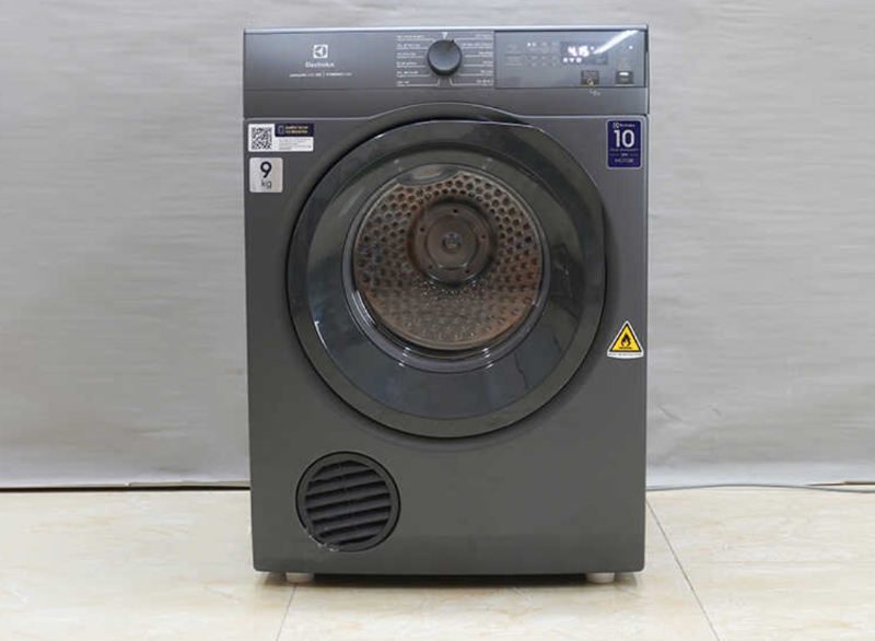 So sánh máy sấy thông hơi Toshiba và Electrolux - hình 2