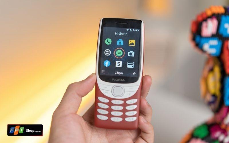 Màn hình 8210 4G
