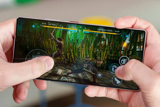 So sánh nubia Z80 Ultra và Z70 Ultra - hình 5