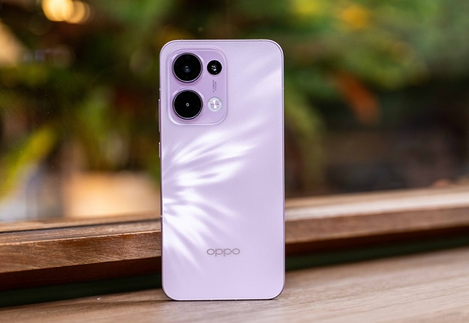 So sánh OPPO Reno13 Pro và Xiaomi 14T Pro - hình 10