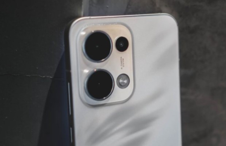 So sánh OPPO Reno13 và Reno12 - hình 6