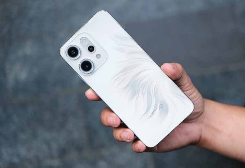 So sánh OPPO Reno14 Pro và Xiaomi 14T Pro 3