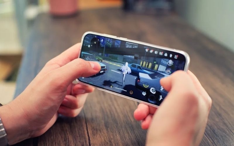 So sánh OPPO Reno 16F và OPPO Reno 16 Pro về hiệu năng
