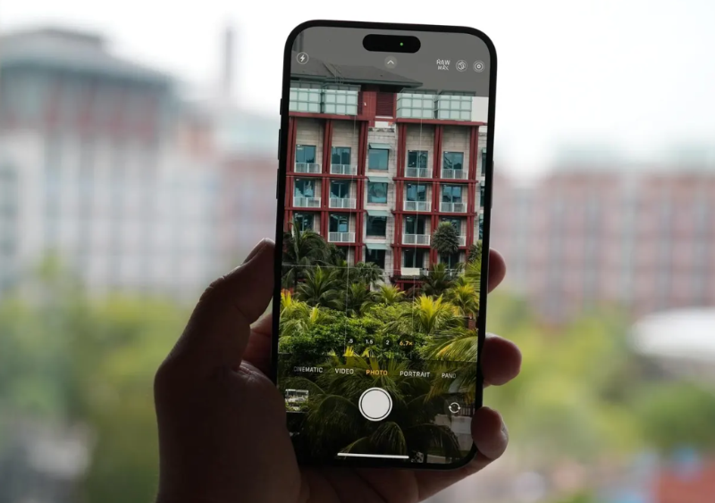 So sánh Pixel 9 Pro XL và iPhone 15 Pro Max - hình 8
