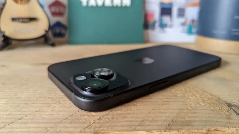 So sánh POCO F8 Pro vs iPhone 15 - hình 5