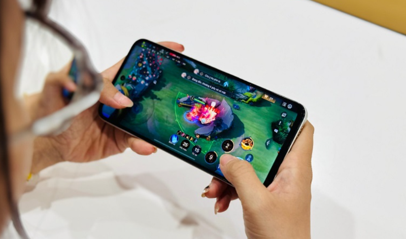 So sánh Redmi 15 4G và 5G - hình 6