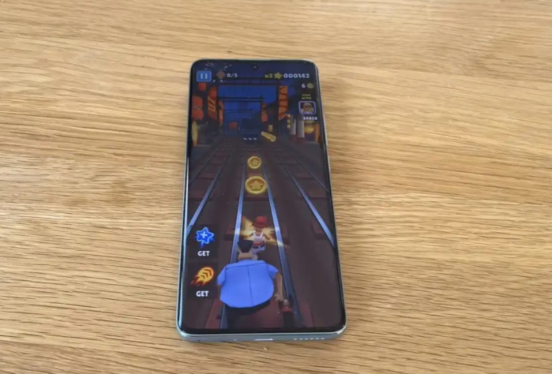 So sánh Redmi Note 14 Pro 5G và Galaxy A55 5G - 7