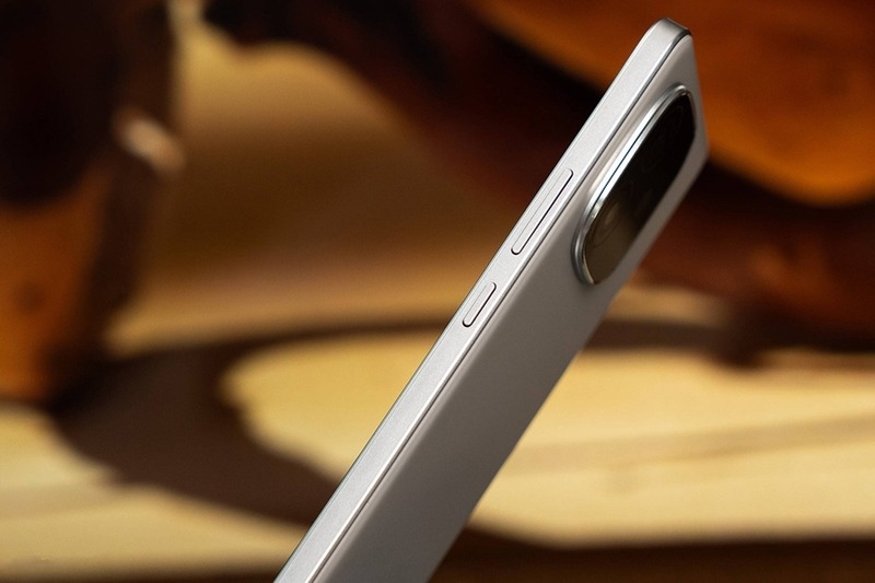 So sánh Redmi Note 14 Pro 5G và iQOO Z9 5G 2