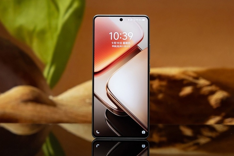 So sánh Redmi Note 14 Pro 5G và iQOO Z9 5G 4