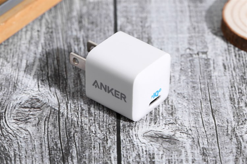 So sánh sạc Anker và Mophie - hình 7