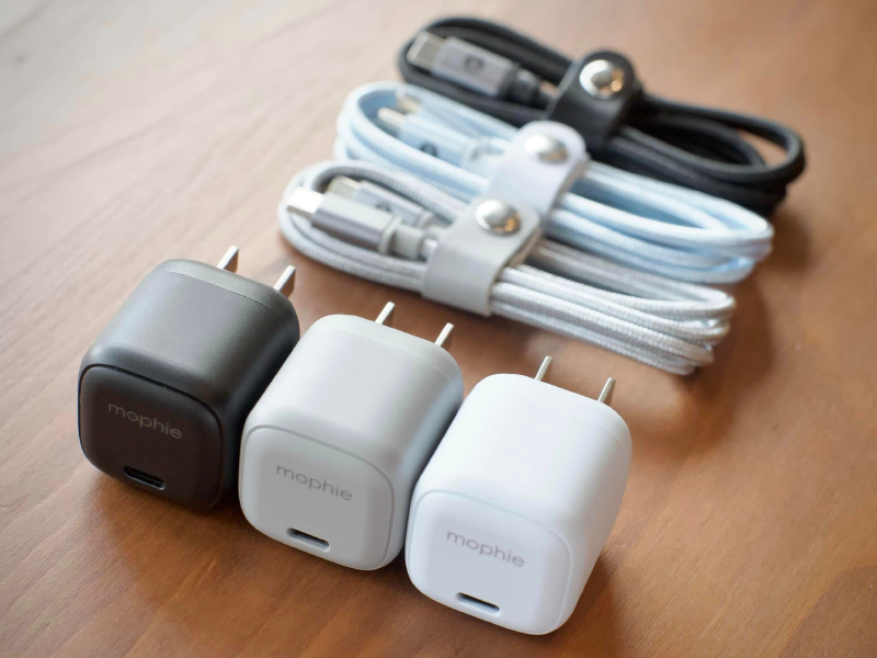 So sánh sạc Anker và Mophie - hình 4