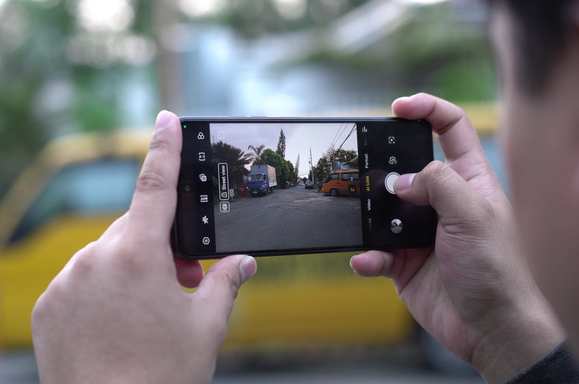 So sánh Samsung Galaxy A06 5G và Tecno Spark 30 5G - hình 9