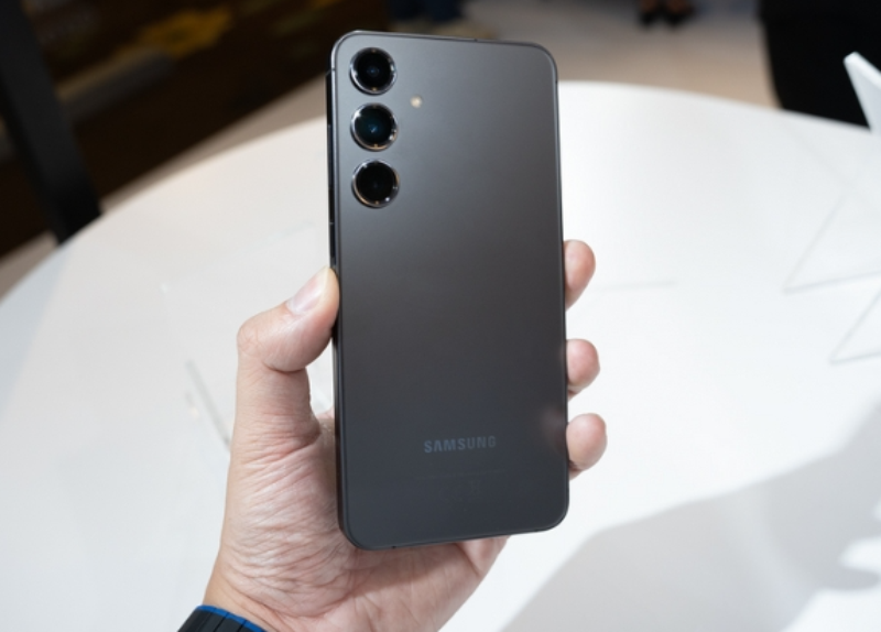 So sánh Samsung Galaxy A55 và Galaxy S24 - hình 9