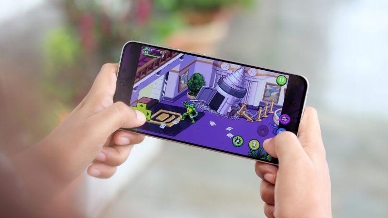 So sánh Samsung Galaxy S26 FE với OPPO Reno16 F về hiệu năng