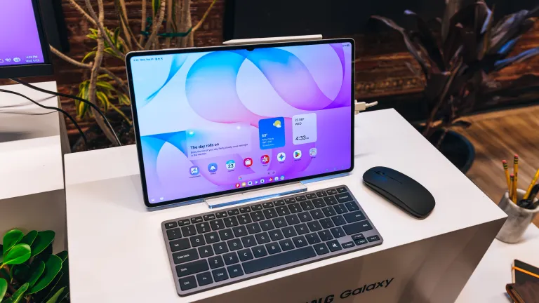 So sánh Samsung Galaxy Tab S12 Plus và S12 Ultra 4