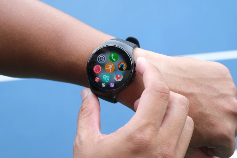 So sánh Samsung Galaxy Watch 8 Classic và Huawei Watch 5 - hình 7