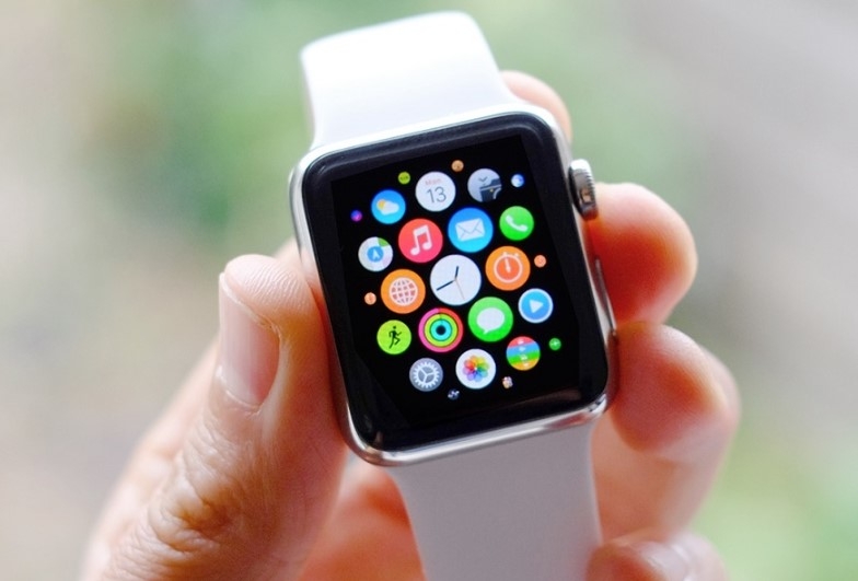 So sánh smartwatch Apple và Samsung 2026 - hình 3
