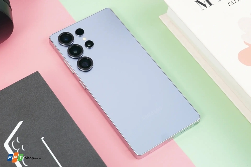 so sánh Sony Xperia 1 VII vs Galaxy S25 Ultra hình 4