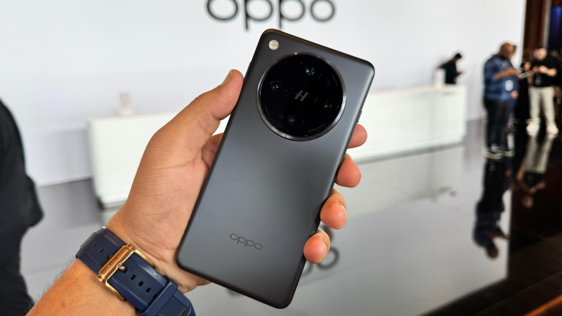So sánh Vivo X200 Ultra và OPPO Find X8 Ultra - hình 4