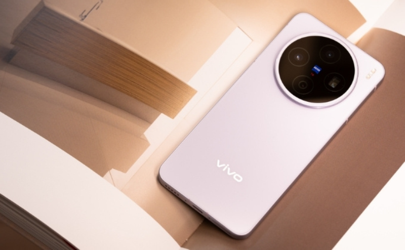 So sánh Vivo X200s và Galaxy S25 Plus - hình 1