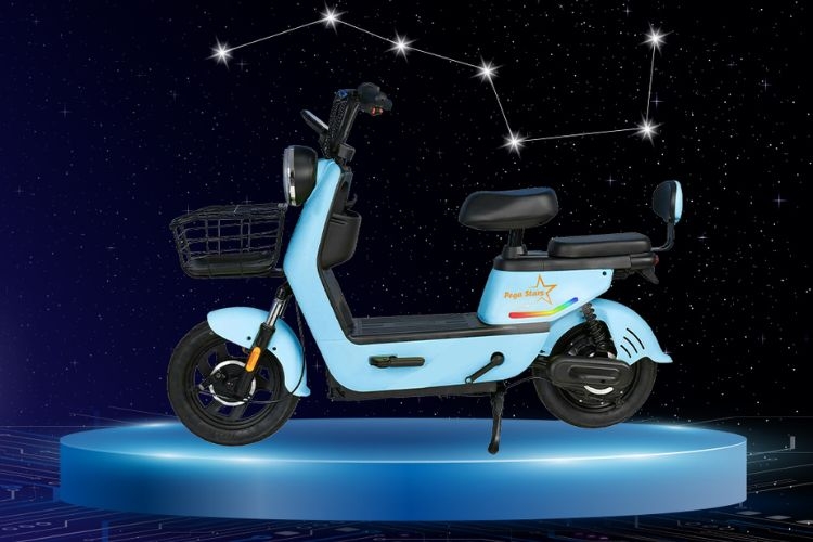 So sánh xe điện Pega và Yadea