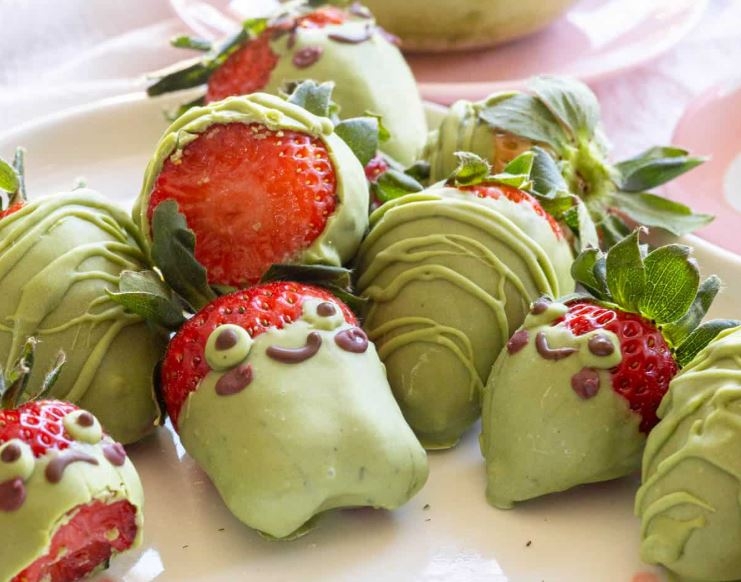 Socola truffle matcha trà xanh nhân dâu tây 1