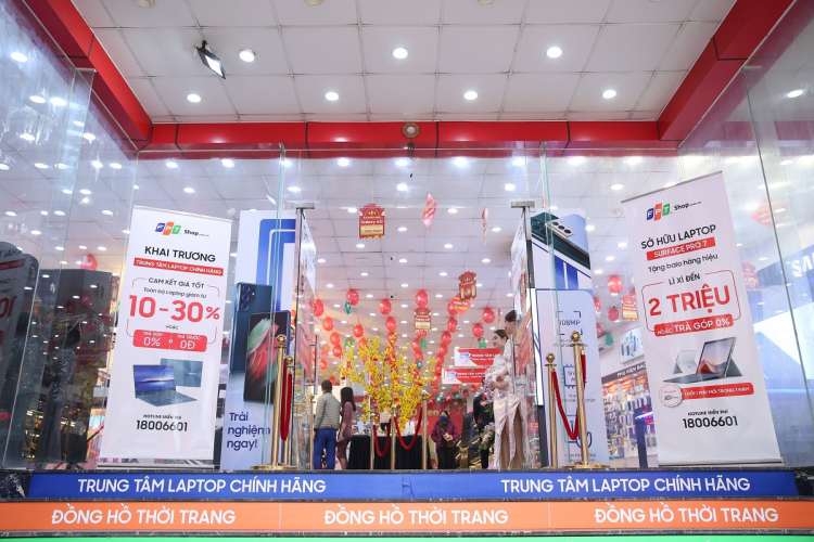 standee khai trương ảnh 5