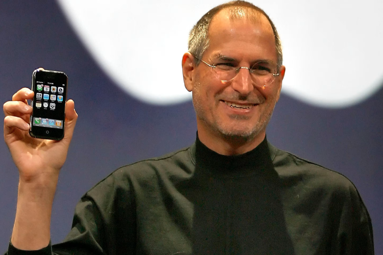 Steve Jobs là ai?