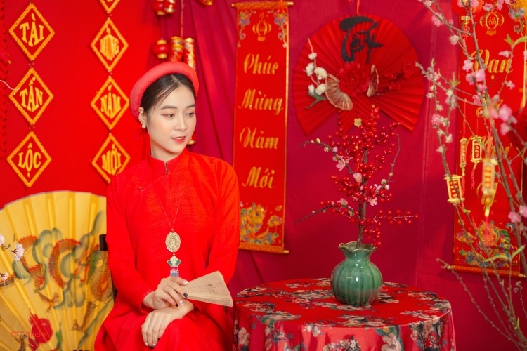 STT áo dài Tết 2025 ảnh 8