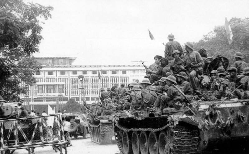 STT chúc lễ 30/4 ảnh 4