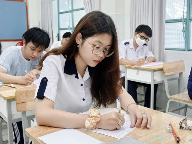 STT chúc thi tốt 6