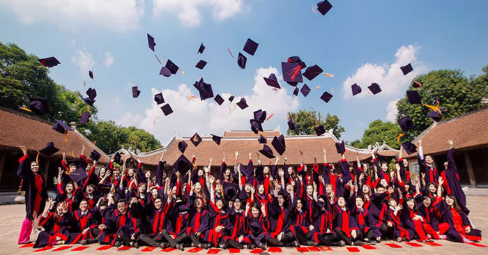 STT đăng ảnh kỷ yếu 4