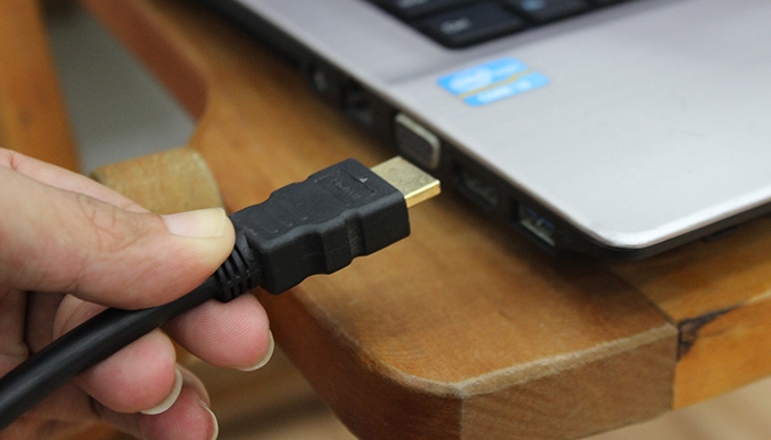 Sửa laptop bị lỗi cổng micro HDMI hình 1