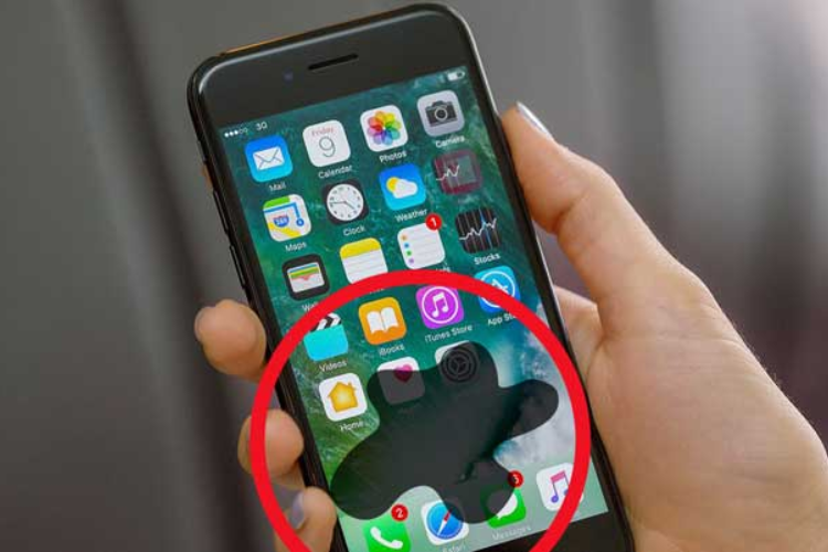 Sửa màn hình iPhone bị lem mực bao nhiêu tiền hình 2