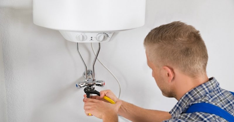 den bao may nuoc nong khong len nguon