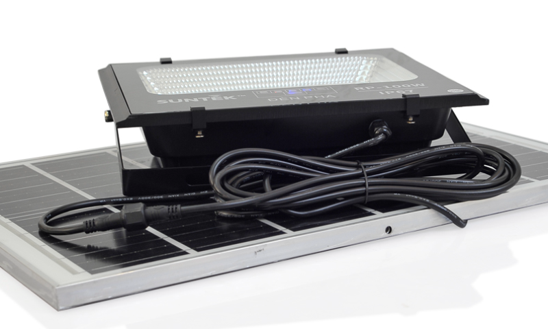 Đèn pha năng lượng mặt trời Suntek RP-100 14.4W - hình 3
