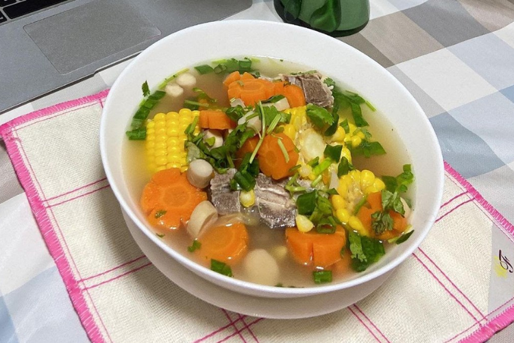 Sườn hầm ngô non 1