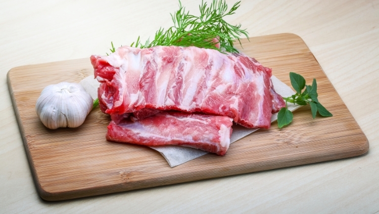 Mẹo chọn mua sườn non tươi ngon
