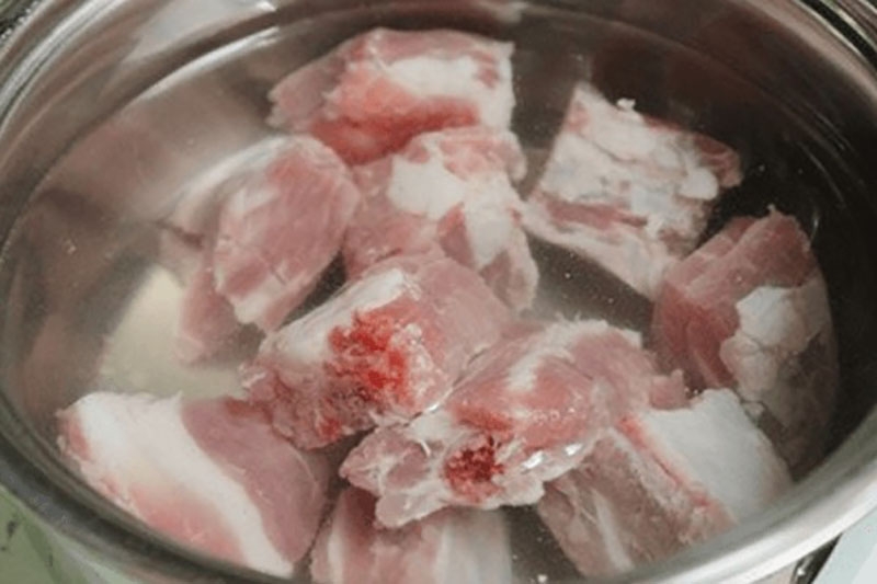 Công thức làm sườn rang muối đậm đà  (hình 5)