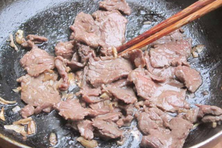 súp bí đỏ thịt bò hình 4