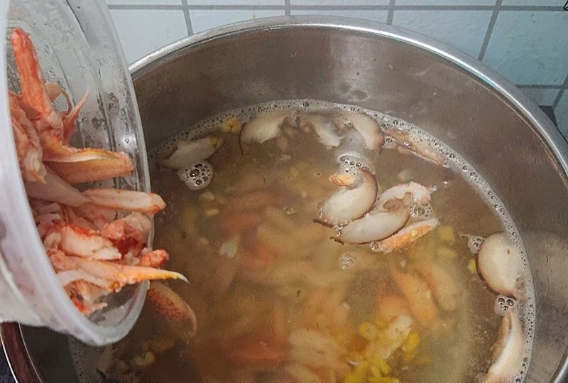 Nấu súp cua