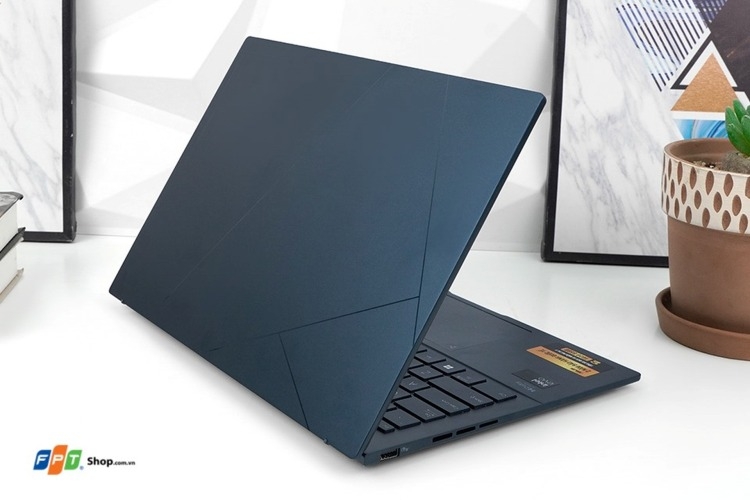 surface pro và asus zenbook ảnh 4