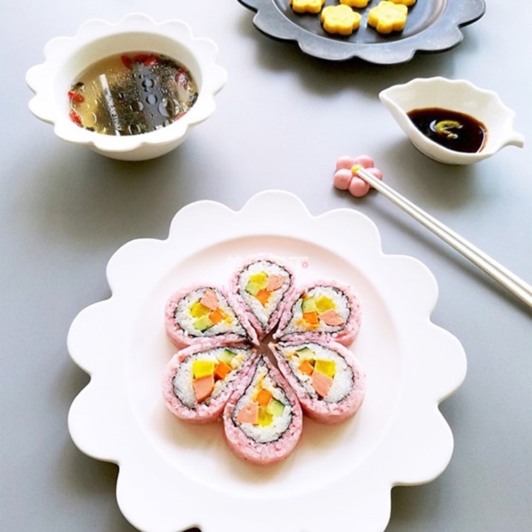 Sushi hoa anh đào 2