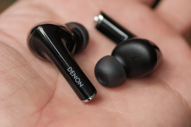 Tai nghe Denon của nước nào? (hình 6)