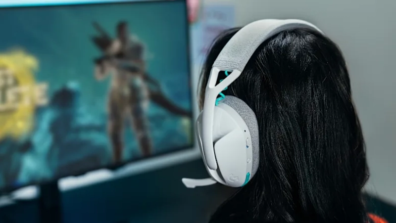 Tai nghe gaming Logitech - hình 1