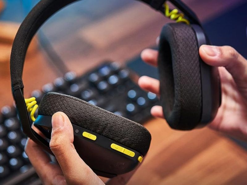 Có nên mua tai nghe Logitech không?