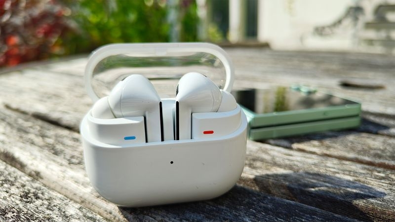 Tai nghe Samsung Galaxy Buds loại nào tốt - Samsung Galaxy Buds 3 Pro