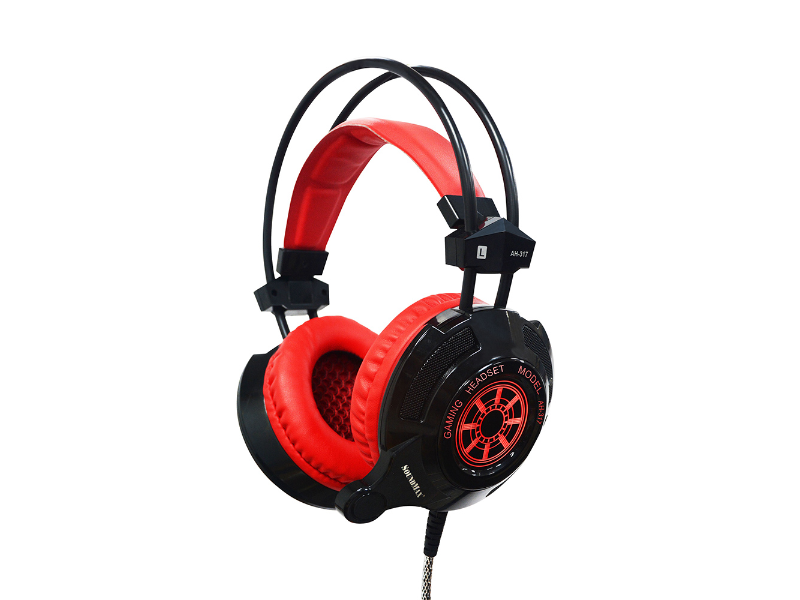 Tai nghe Soundmax thời lượng pin ấn tượng