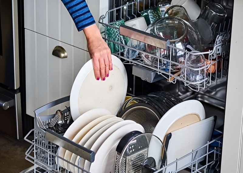 Tại sao vi&ecirc;n rửa b&aacute;t kh&ocirc;ng ho&agrave;n to&agrave;n tan hết  5