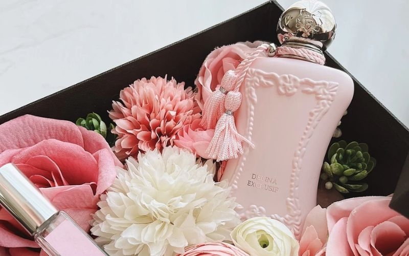 Tặng quà cho người yêu ở xa - Nước hoa nữ